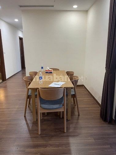 Cho thuê căn hộ 3 phòng ngủ tại Golden Park Tower Giá 20Tr/ Tháng.