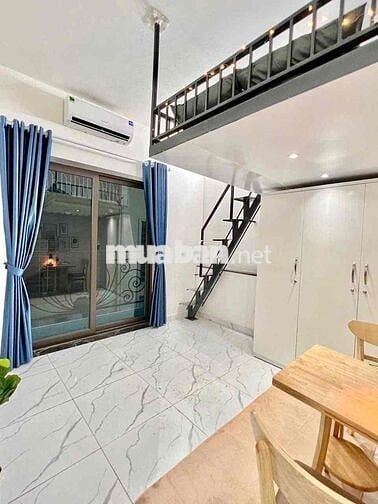 Cho thuê ccmn phố Định Công. Gác xép 30m2. Thang máy. Giá 4Tr6