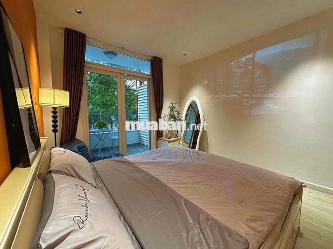 CHO THUÊ CĂN HỘ BAN CÔNG TÁCH BẾP GẦN BÙI VIỆN QUẬN 1 GIÁ RẺ THÁNG 9