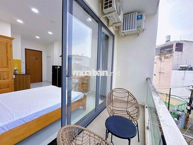 CHO THUÊ CĂN STUDIO BAN CÔNG 35M2 FULL NT GẦN CẦU NGUYỄN VĂN CỪ Q8