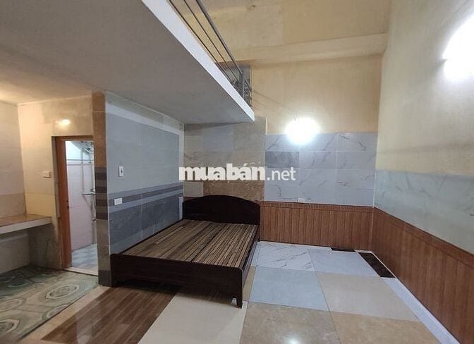 Phòng trọ gác xép vskk chính chủ đường Trương Định cách khu BKX 2,5km