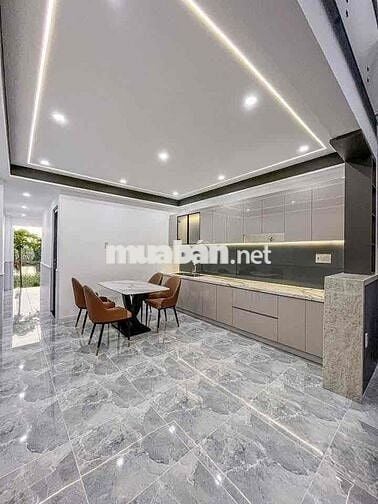 Chính chủ bán nhà Dĩ An,BD giá 890tr/90m2 Gần KCN sóng thần