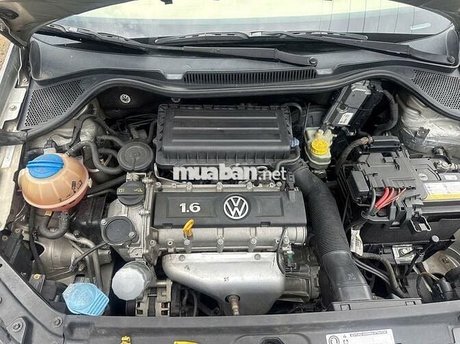 Bán Volkswagen Polo 2016- xe gia đình-xe chất