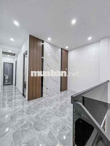 Chính chủ bán nhà Dĩ An,BD giá 890tr/90m2 Gần KCN sóng thần