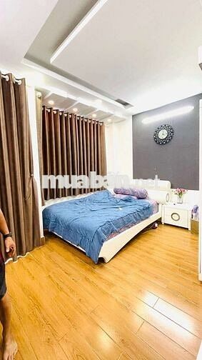 NHỈNH 11 TỶ , HẺM XE HƠI , P5, PHÚ NHUÂN, 50m2 , 5 TẦNG ,Ở NGAY