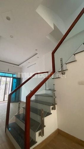 🔥 MUA ĐẤT TẶNG NHÀ 3 TẦNG – NGÕ RỘNG THÊNH THANG – PHÚC LỢI LONG BIÊN