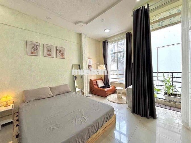CHO THUÊ PHÒNG BAN CÔNG GIÁ RẺ TÁCH BẾP FULL NỘI THẤT BỜ KÈ HOÀNG SA