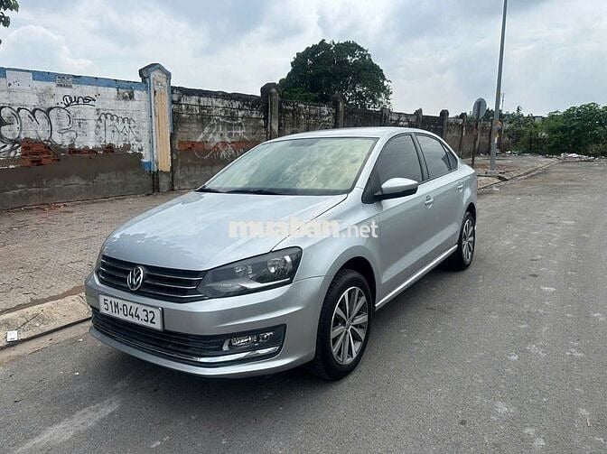 Bán Volkswagen Polo 2016- xe gia đình-xe chất