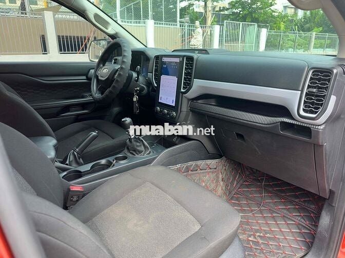 Ford Ranger 2023 XLS 2.0L Số Sàn