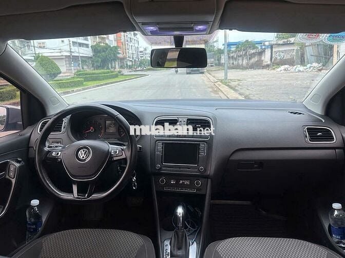 Bán Volkswagen Polo 2016- xe gia đình-xe chất