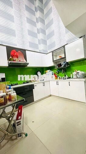 NHỈNH 11 TỶ , HẺM XE HƠI , P5, PHÚ NHUÂN, 50m2 , 5 TẦNG ,Ở NGAY