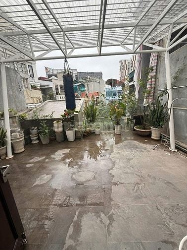 Trung kính to, Ô tô tránh dừng, vào nhà rộng, phân lô tiện nghi, ở  