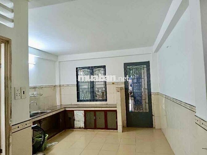 Nhà mặt tiền Tạ Quang Bửu - Bến Xe Quận 8, 64m2(4x16) 1trệt,1L,2lầu