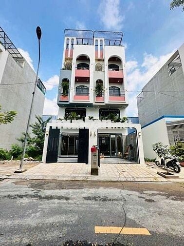 CHỦ CẦN BÁN NHÀ MTĐ12 m -1TR+4 L,ĐƯỜNG VTT,Q12,,DT72 M GIÁ  NHỈN 7 TỶ