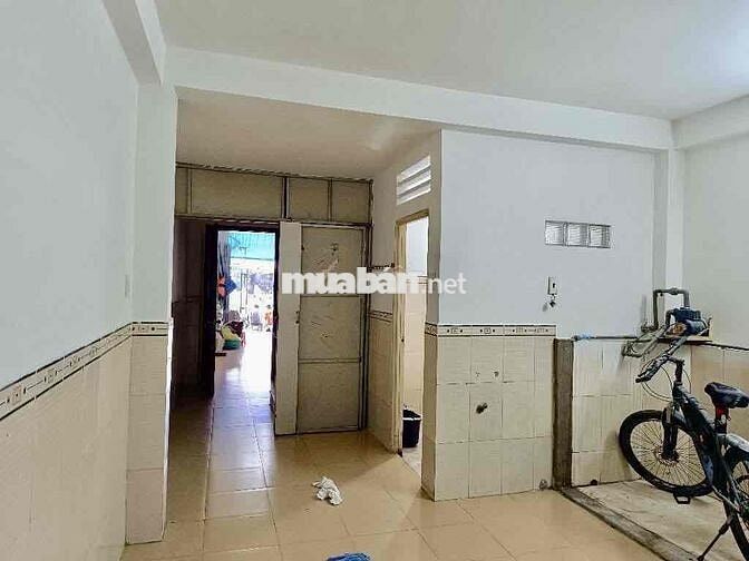 Nhà mặt tiền Tạ Quang Bửu - Bến Xe Quận 8, 64m2(4x16) 1trệt,1L,2lầu