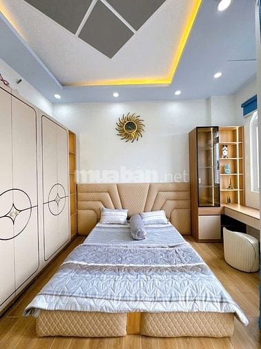 NHÀ QUẬN 3 NGAY LÝ THÁI TỔ CHỈ 2 TỶ 250 GẦN CHỢ HOA HỒ THỊ KỶ SHR