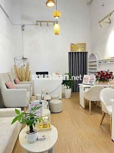 Mặt Bằng Hùng Vương Quận 5- 66m2 vĩa hè rộng