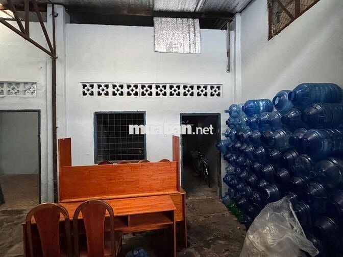 Bán Nhà Nát Q.6 tiện xây cất mới 28m2 hẻm xe hơi tới nhà cực thoáng