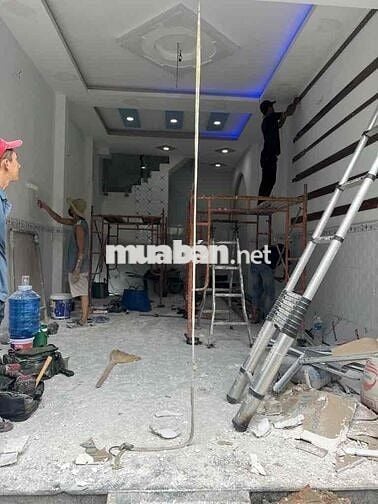 BÁN NHÀ ĐẸP 1/ SÁT MT LÊ VĂN QUỚI 4x10m HXH 5M 2TẦNG 2PN SHR