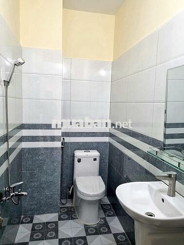 HẺM RỘNG GẦN MẶT TIỀN PHAN CHU TRINH - 2 TẦNG BTCT 48M2 - CHỈ 6 TỶ