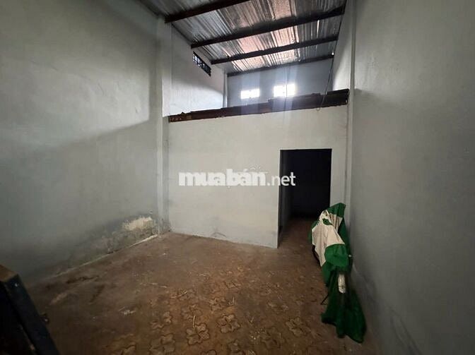 Bán Nhà Nát Q.6 tiện xây cất mới 28m2 hẻm xe hơi tới nhà cực thoáng