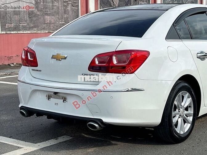 Chevrolet Cruze LT 1.6L 2017 - 252 Triệu