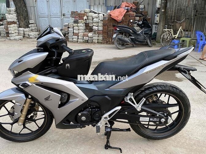 Siêu Phẩm Winner V3 -ABS cuối-2023 mới 99%