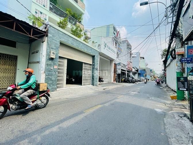 Bán Gấp Nhà Mặt Tiền 240 Hồng Lạc 5,5x17 Ngay Khu Bàu Cát Sầm chỉ 11tỷ