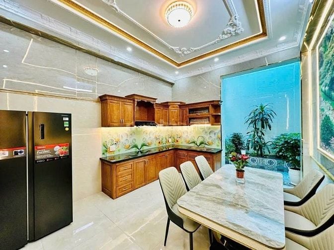 Nhà mới đẹp, đường rộng, 3 lầu, 4PN, Hiệp Thành 35,Q12 giá chỉ 4,25 tỷ