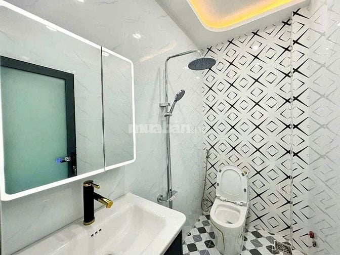 CHỦ GIẢM SÂU 5 TỶ 8 ĐƯỜNG LÊ VĂN SỸ QUẬN 3 - DT 63,7M2 - HXH - SHR