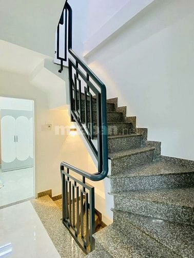💥Nhà gọn xinh 2PN – Giá 3 TỶ 180 Nghe tưởng đùa, ai ngờ thật hốt ngay