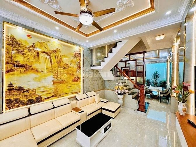 Nhà mới đẹp, đường rộng, 3 lầu, 4PN, Hiệp Thành 35,Q12 giá chỉ 4,25 tỷ
