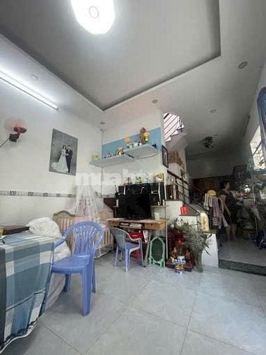 GIÁ QUÁ TỐT!!!NHÀ 4 TẦNG HOÀN CÔNG NGAY ĐẠI HỌC LUẬT CHỈ 7 TỶ 750TR .