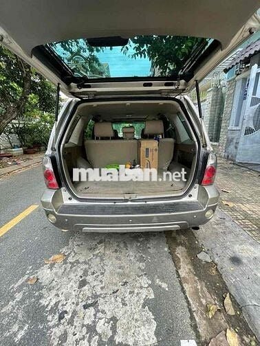 Ford Escape 2006 XLT 3.0 AT 4X4 - 183000 km