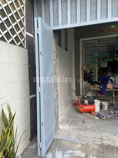 GIÁ QUÁ TỐT!!!NHÀ 4 TẦNG HOÀN CÔNG NGAY ĐẠI HỌC LUẬT CHỈ 7 TỶ 750TR .