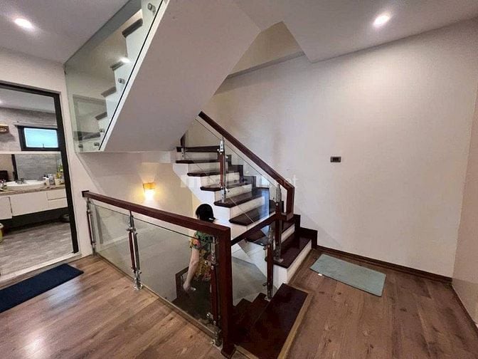 Nhà Đẹp Ô TÔ Vào Nhà Trần Quang Diệu 48/67m, 7 tầng, mt 6m, 33.5 tỷ