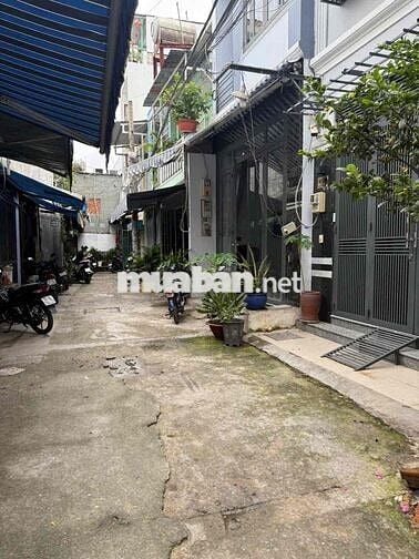 bán nhà 3 phòng ngủ ráp danh Tân Phú 4x10 1 lầu 3ty980