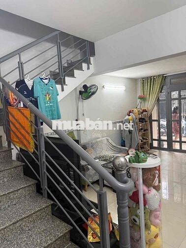 bán nhà 3 phòng ngủ ráp danh Tân Phú 4x10 1 lầu 3ty980