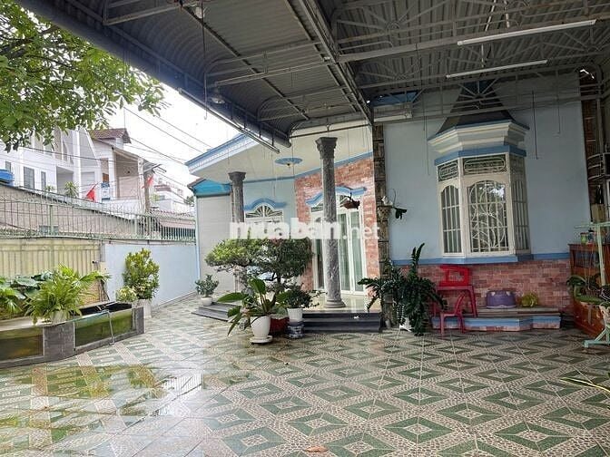 Nhà 2 mặt tiền hoàn công Nguyễn Bỉnh Khiêm – TT Bảo Lộc – full thổ cư