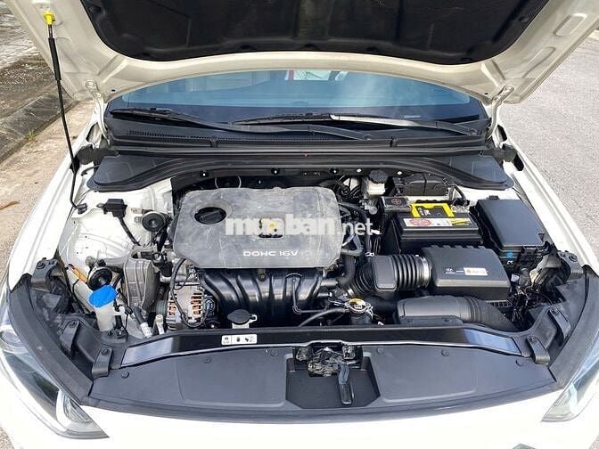 Hyundai Elantra 2019 2.0AT - 119999 km