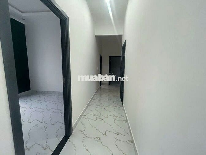 NHÀ BIỆT THỰ HẺM 93 HÀ GIANG - PHƯỜNG 1 - TP.BẢO LỘC NGAY TRUNG TÂM