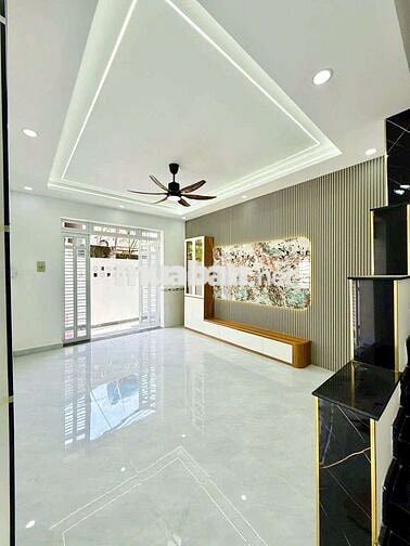 Nhà bán Tân Chánh hiệp quận 12 hẻm xe hơi 3 tầng 60m2 SHR bạn 5 tỷ 1