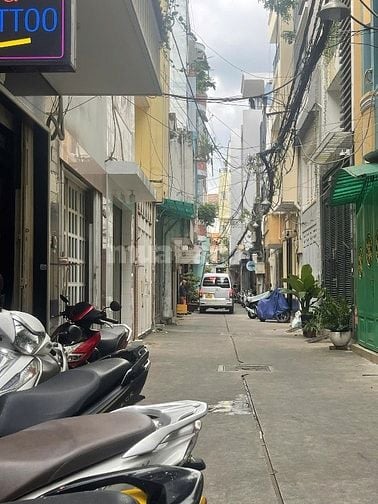Hẻm xe hơi Trần Đình Xu,Ngang 4m,5Tầng,6PN,Vuông Vức,Gần Tr Học,Cty