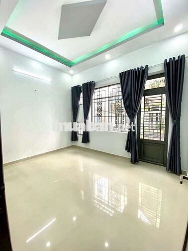 CHÍN CHỦ CẦN BÁN NHÀ SHR, Đ LÊ THỊ RIÊNG  Q12H7m,, nhà 3l , giá 5, tỷ