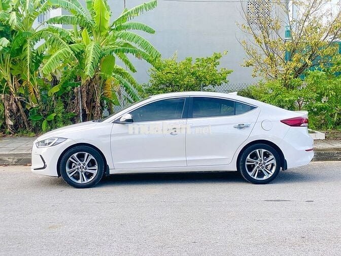 Hyundai Elantra 2019 2.0AT - 119999 km