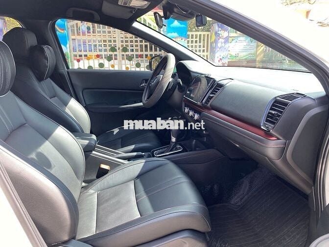Honda City 2025 RS 1.5 AT - 8700 km