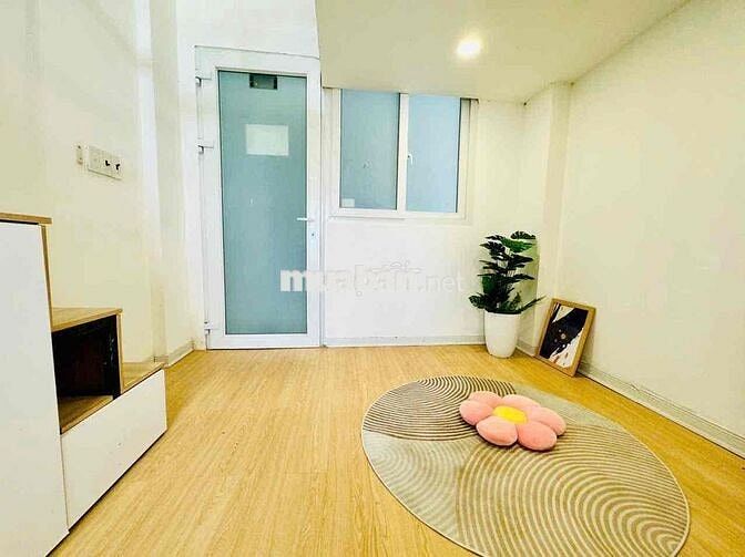 Phòng trọ dạng gác siêu đẹp ngay trung tâm Q8