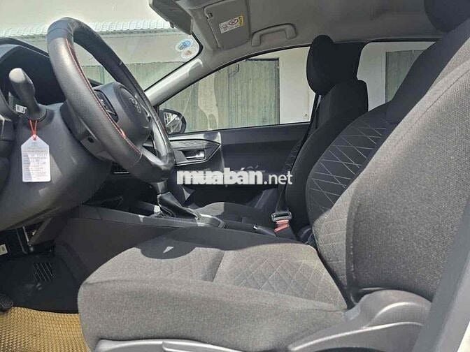 Toyota Wigo 1.2 G AT 2023 - 6400km