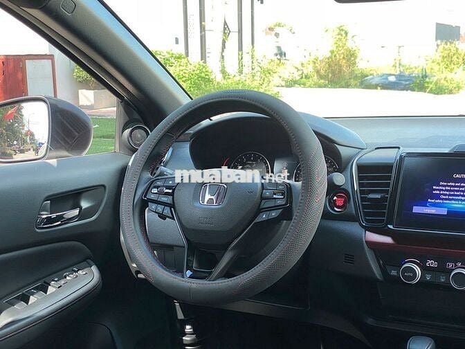 Honda City 2025 RS 1.5 AT - 8700 km