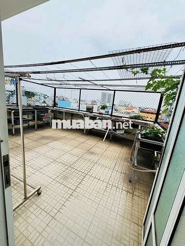 NHÀ ĐẸP TRUNG TÂM QUẬN 8  4 TẦNG HẺM TO  NGANG GẦN 5m CHỈ Nhỉnh 5 tỷ